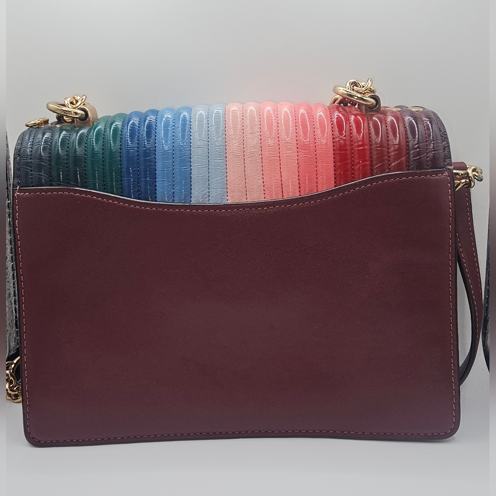Coach Klaren Crossbody With Rainbow Linear Quilting. - Picture 4 of 16